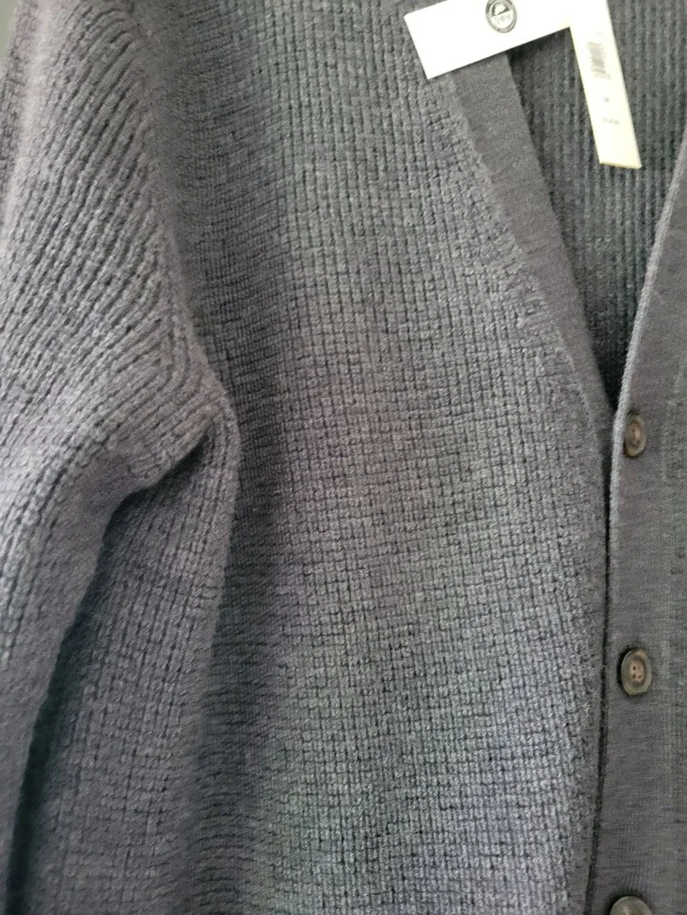 Banana Republic Men's Italian 100% Merino Wool  Cardigan Sweater NWT  Size M